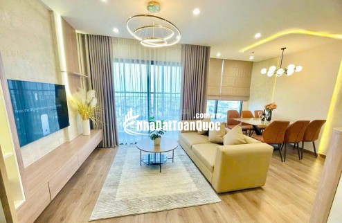 Tôi chính chủ bán căn 2PN+1, dt 64m2, nội thất và view hồ cực đẹp, giá 5tỷ5 tại Imperia Smart City