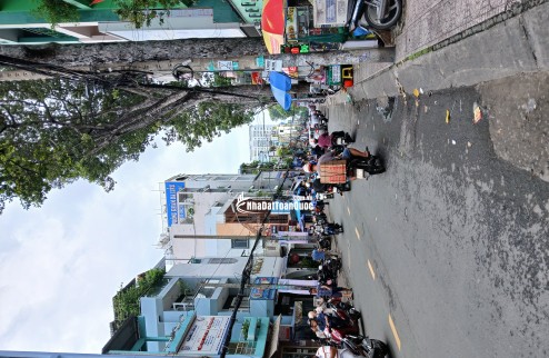 Mặt Tiền Kinh Doanh Sầm Uất , Nhà MT Ngô Quyền P8 Q10