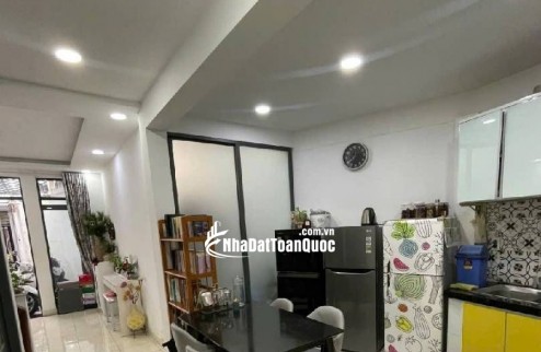 Phường Thạnh Mỹ Tây, Quận Bình Thạnh - NHỈNH 8 TỶ