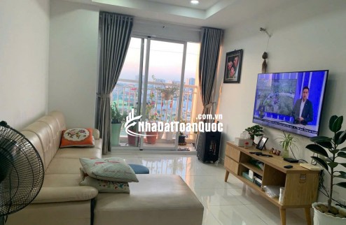 Bán căn hộ chung cư Khuông Việt gần công viên Đầm Sen quận Tân Phú