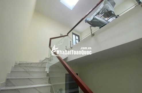 MT Thụt Trần Hưng Đạo Q5, 6.5x17m, T+3L Giá 19.9 tỷ TL, HĐT 55tr/th