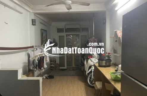 BÁN GẤP NHÀ TÂY TRÀ Ô TÔ 7 CHỖ ĐỖ CỔNG, NHÀ ĐẸP GẦN PHỐ GẦN CHỢ 32M GIÁ 8.9 TỶ