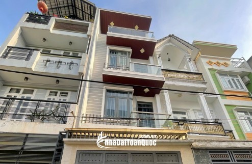 4 tầng - 70m²  Không gian riêng cho cả gia đình gần Lã Xuân Oai  Tầm giá 5 tỷ.