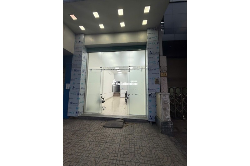 Cho thuê nhà 516 cộng hòa p13 q.tân bình 1 trệt 3 lầu