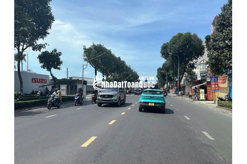 Bán gấp rút nhà hai mặt tiền ngang 6m 56m2 hẻm xe hơi đường Quang Trung Gò Vấp nhỉnh 5tỷ.