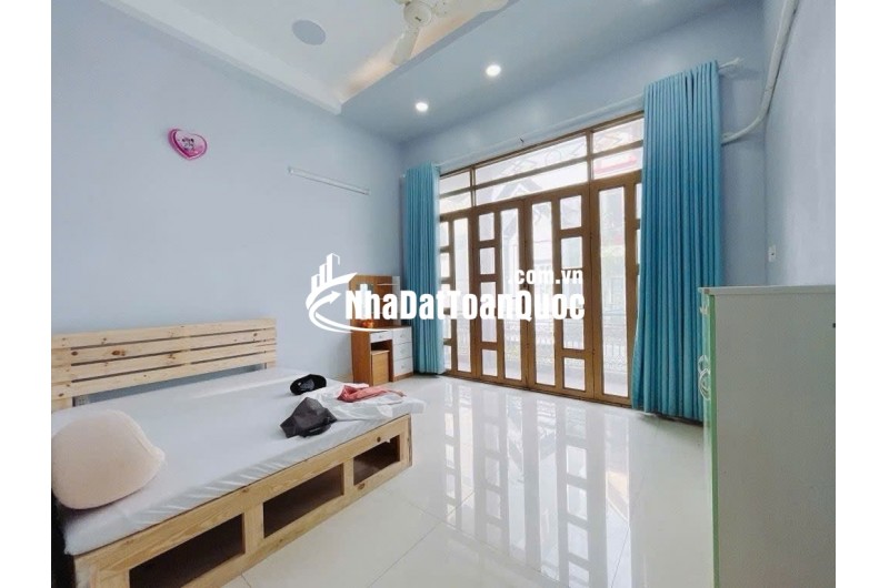CHỈ HƠN 4 TỎI - 60M2 - NGANG ĐẸP 5M - HUỲNH TẤN PHÁT - PHƯỜNG TÂN HƯNG  - QUẬN 7 CHỈ HƠN 4TỎI