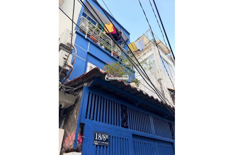 18/8B nhieu tứ phường 7 phú nhuận 3 lầu 4.8 tỉ