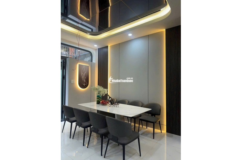 NHÀ ĐẸP – CÓ THANG MÁY – ĐƯỜNG 16M