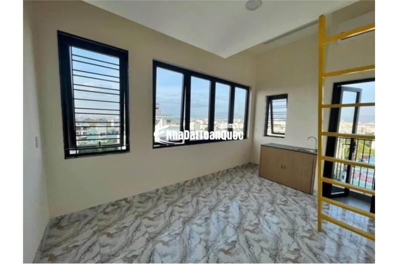 Bán toà Căn Hộ 6 tầng 18 phòng đường NGUYỄN MẬU TÀI -gần cầu Hoà Xuân giá 15ty9 LH 0942992361