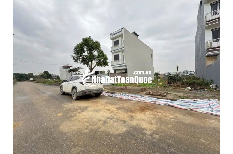 SIÊU PHẨM VIEW HỒ ĐỒNG TRẠNG – 