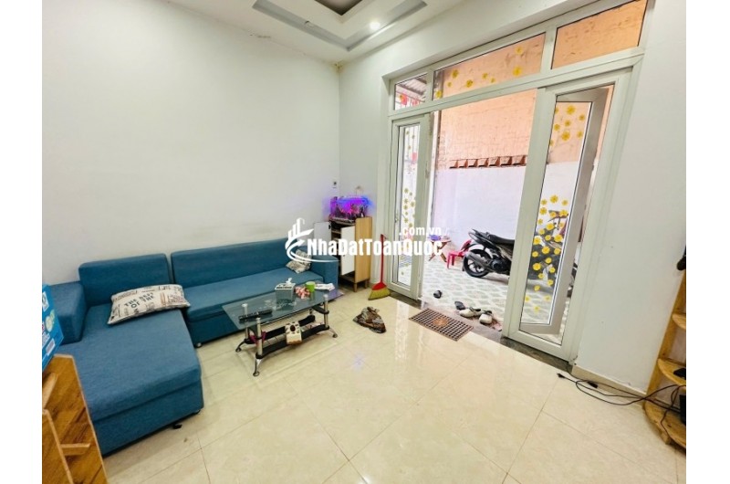 Bán nhà đường số 9, Phường Linh Tây, Thủ Đức, TP HCM. DT 76m2, cấp 4,  sổ hồng,  Giá 4.1 tỷ