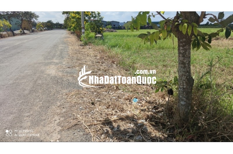 Bán lô đất thổ mặt tiền Cao Thị Mai giá 2,4 tỷ