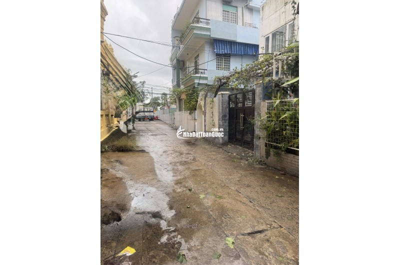  Nhà sát Đào Tấn đi bộ 2 phút ra Cầu Rồng, Bãi Ô tô đậu, 46m2, 3PN, 3.25 tỷ