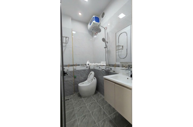 39M² – 5 TẦNG – THANG MÁY – 2 THOÁNG – KHU QUÂN ĐỘI HOÀNG VĂN THÁI  Hơn 10.4TỶ