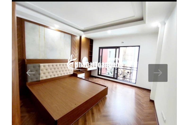 PHỐ BẠCH MAI, NGÕ QUỲNH – 41M² – 5 TẦNG THANG MÁY – 30M RA PHỐ  10.8 TỶ