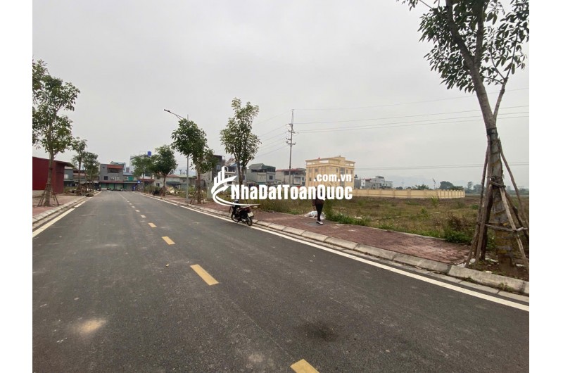  BÁN ĐẤT ĐẤU GIÁ  KÊNH ĐÀO - AN MỸ – MỸ ĐỨC 