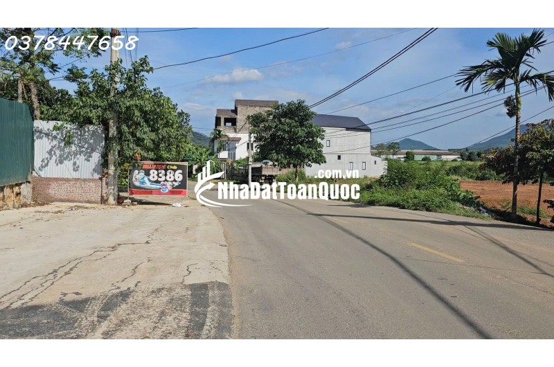 TRUNG TÂM TÂN XÃ, CÁCH HỒ 300M, 3 ÔTÔ TRÁNH, ĐỐI DIỆN ĐH FPT, ĐHQG, NGAY TUYẾN METRO, 119M