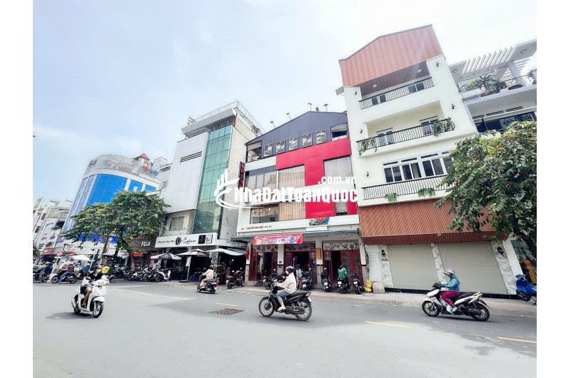 BÁN NHÀ MẶT TIỀN KD Đ.NGUYỄN ĐÌNH CHIỂU, P.BÀN CỜ, QUẬN 3 - NGANG HIẾM 6M*10M - CHÍNH CHỦ* LIÊN HỆ GIANG GIANG: 093.86.76.685