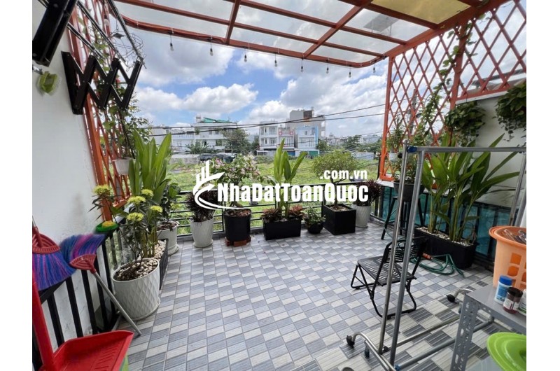 NHÀ ĐẸP TÂM HUYẾT - Ô TÔ NGỦ NHÀ - LÊ VĂN VIỆT ,F TĂNG NHƠN PHÚ B