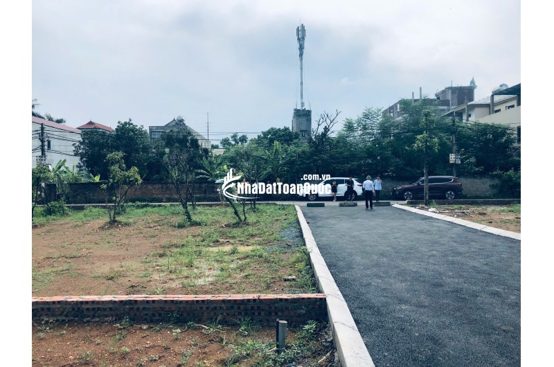  BÁN ĐẤT PHÚ CÁT – HÒA LẠC Vị trí đẹp – đường ô tô – gần FPT, Viettel, VinUni  bán gấp mảnh đất thổ cư,  trung tâm khu công nghệ cao Hòa Lạc