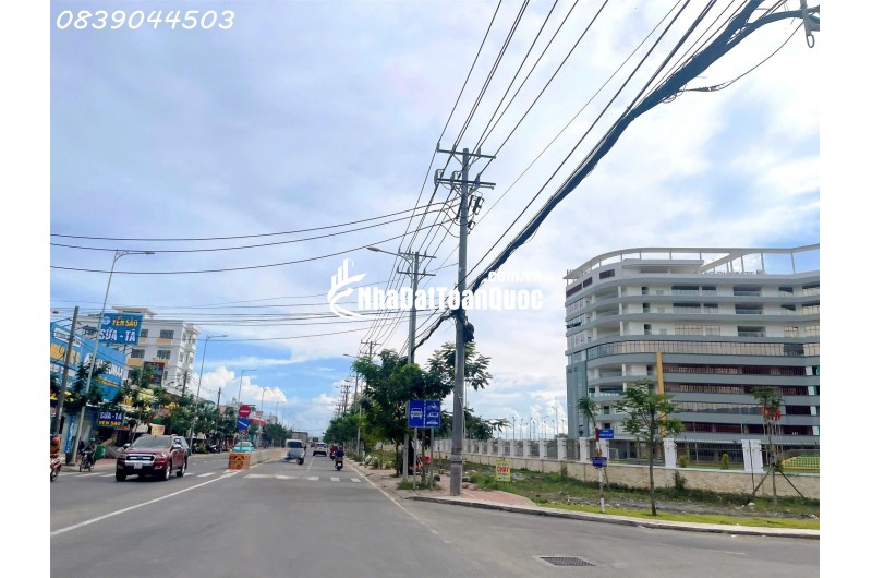 CẦN BÁN 500M2 NHÀ BIỆT THỰ 3 TẤM MT ĐƯỜNG NGUYỄN CỮU PHÚ