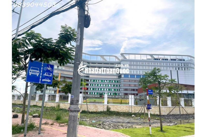 CẦN BÁN 500M2 NHÀ BIỆT THỰ 3 TẤM MT ĐƯỜNG NGUYỄN CỮU PHÚ