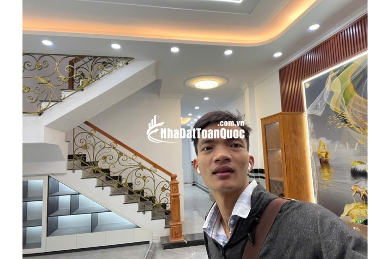 BÁN NHÀ 3 TẦNG TẠI LÊ VĂN KHƯƠNG, Q12 - 46M2 - NHỈNH 4TỶ5. LH: 0367800665.