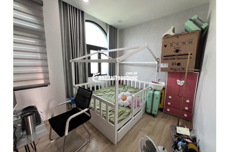 NHÀ DƯỜNG 30 LINH ĐÔNG 7.1 TỶ (QU)