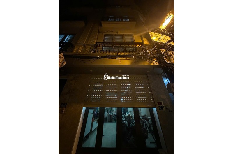 BÁN NHÀ LĨNH NAM PHỐ ĐANG MỞ ĐƯỜNG RỘNG GẦN CHỢ ĐẦU MỐI ĐỀN LỪ, NHÀ ĐẸP Ở NGAY DT 38M GIÁ 8X TỶ