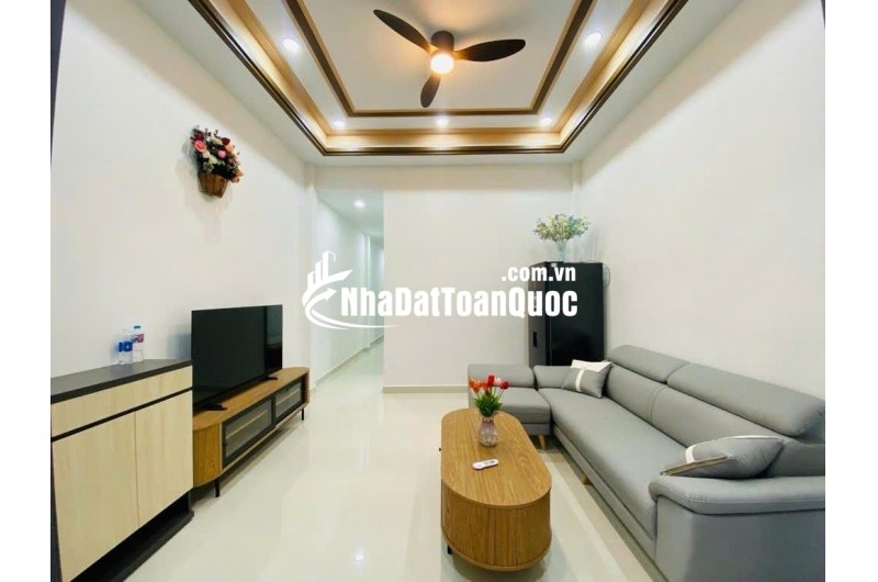 Bán nhà ngõ Quang Trung, Gò Vấp, 64m2, 2 tầng, 3PN, sổ hồng, giá 6.8 tỷ - Cơ hội an cư lý tưởng, liên hệ ngay 0931408386!