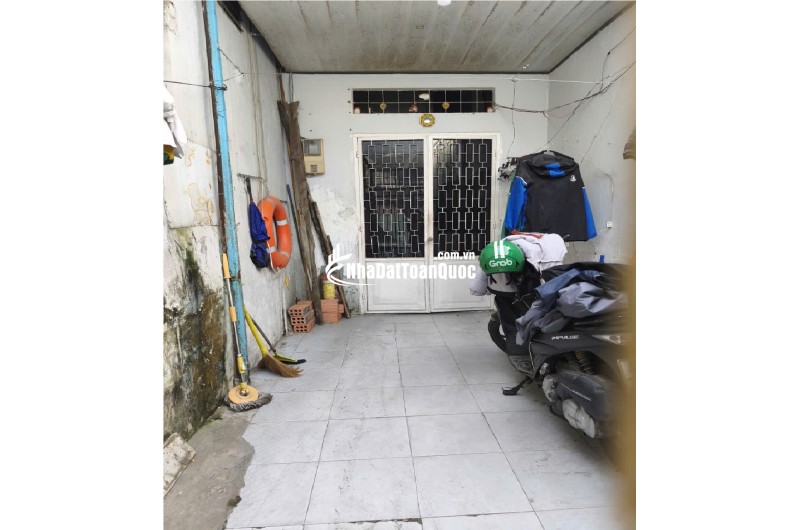  Nhà kiệt sát K Ô tô gần MT Điện Biên Phủ, 39m2, gác lửng, 2.x ty nhỏ