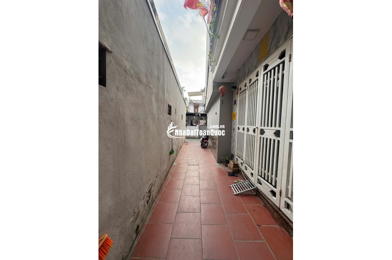Bán nhà ngõ Đông Thiên, Vĩnh Hưng, Hoàng Mai, HN - 33m2, SĐ, 7.4 tỷ - 0911666522