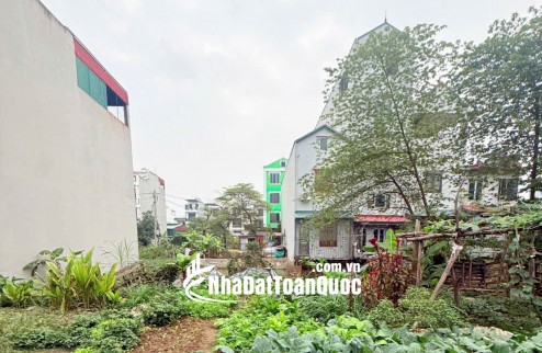 CC bán gấp lô 145m,veiw hồ,Hạ Bằng, Hoà Lạc.Sát ĐHQG, DH FPT,Trục chính,gần Metro.Giá chỉ 3.750tỷ