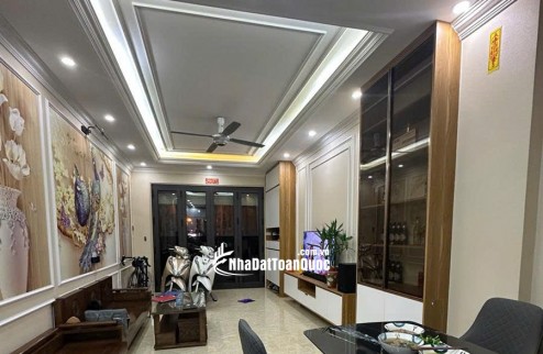 BÁN NHÀ LĨNH NAM PHỐ ĐANG MỞ ĐƯỜNG RỘNG GẦN CHỢ ĐẦU MỐI ĐỀN LỪ, NHÀ ĐẸP Ở NGAY DT 38M GIÁ 8X TỶ