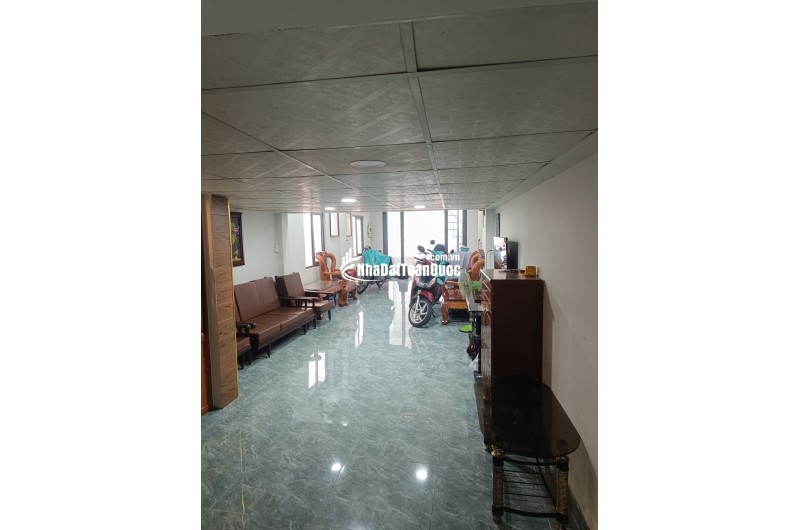 NHÀ CHÍNH CHỦ BÁN Q12 DIỆN TÍCH GẦN 100m2 HẺM OTO SÁT NHÀ -NHÀ ĐẸP -2 TẦNG VÔ Ở NGAY GẦN ĐƯỜNG QUANG TRUNG GO VẤT.