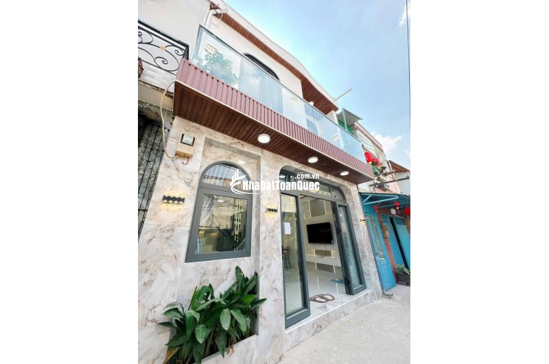 TUYỆT PHẨM NHÀ PHỐ Q7: 60M2, 2 TẦNG, SỔ ĐỎ CHÍNH CHỦ, GIÁ HỜI CHỈ 4.2 TỶ, ĐƯỜNG HUỲNH TẤN PHÁT