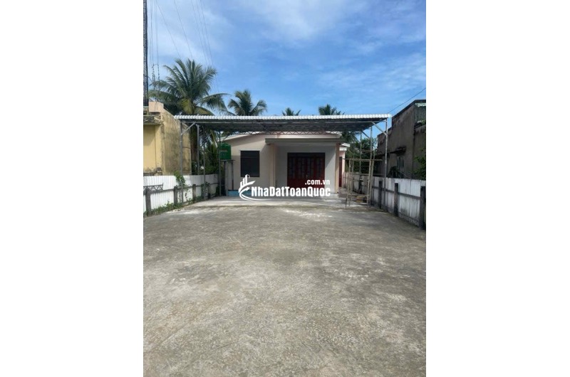 CC Gấp Bán - Nhà MT Tỉnh Lộ 6m - Vị Trí Đắt Địa Thuận Tiện Kinh Doanh - 2tỷ4 Lh:0969933159