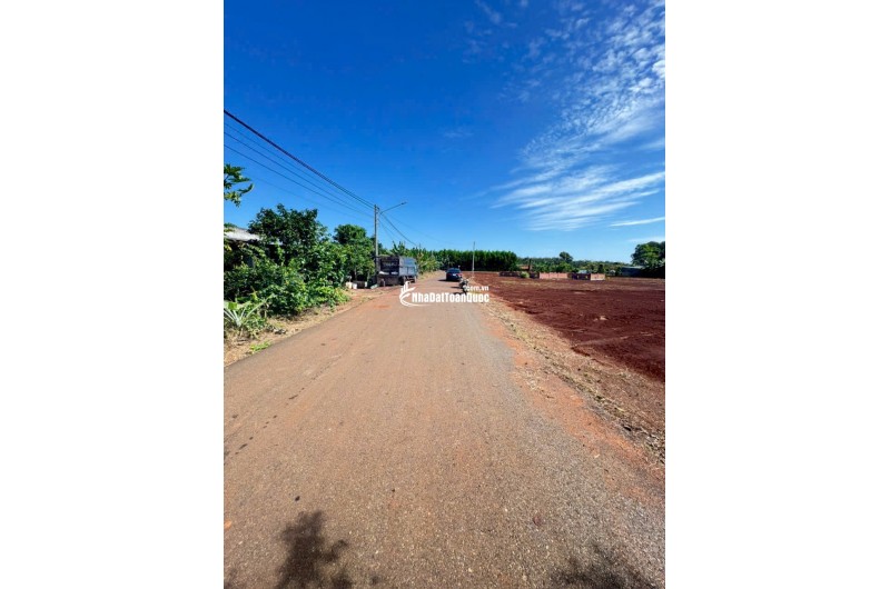 cần bán gấp gần 1 xào đất Long Phước, TP Bà Rịa nay phường Tam Long