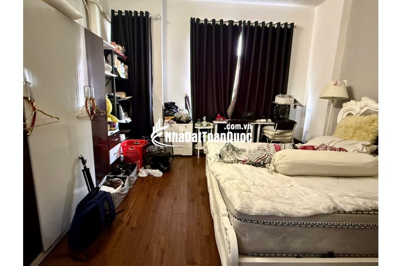 Phạm Thế Hiển - Quận 8 - Hẻm 6M - 4 tầng - 44m2 - 9 Tỷ