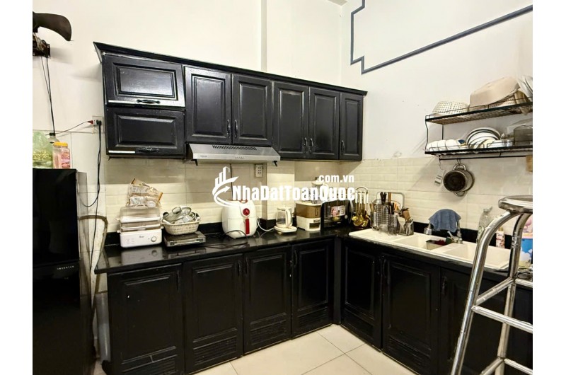 Phạm Thế Hiển - Quận 8 - Hẻm 6M - 4 tầng - 44m2 - 9 Tỷ