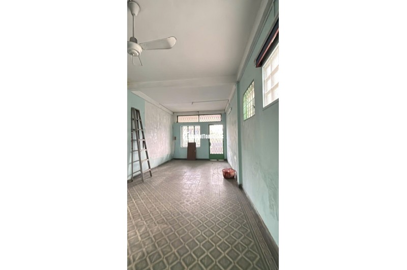 Mặt tiền kinh doanh Quận 10 - Nguyễn Chí Thanh - 51m2 - 5 tầng - 30 tỷ