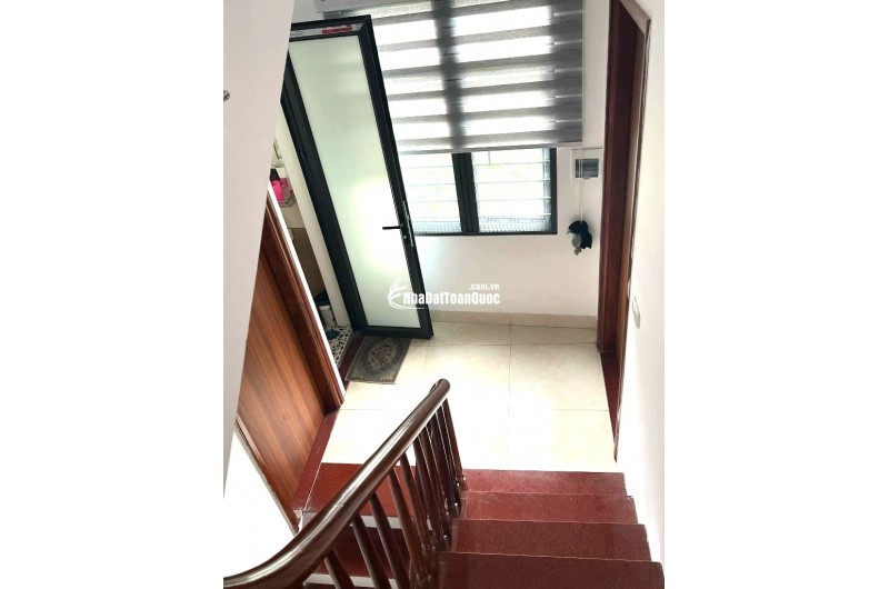 Bán nhà Liên Mạc lô góc, ô tô tránh – ô tô vào nhà, 4p ngủ, hơn 6 tỷ.