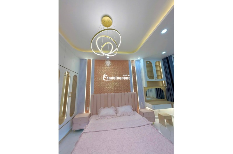 BÁN NHÀ 3 TẦNG ĐƯỜNG HUỲNH TẤN PHÁT, NHÀ BÈ - SỔ HỒNG CHÍNH CHỦ, 4PN, 8.6 TỶ