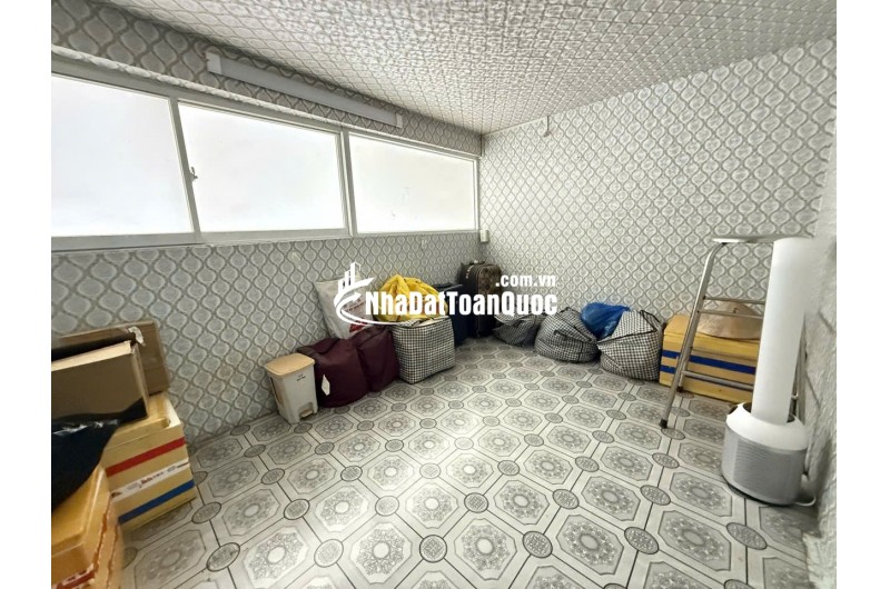 Mặt tiền kinh doanh Quận 10 - Nguyễn Chí Thanh - 51m2 - 5 tầng - 30 tỷ