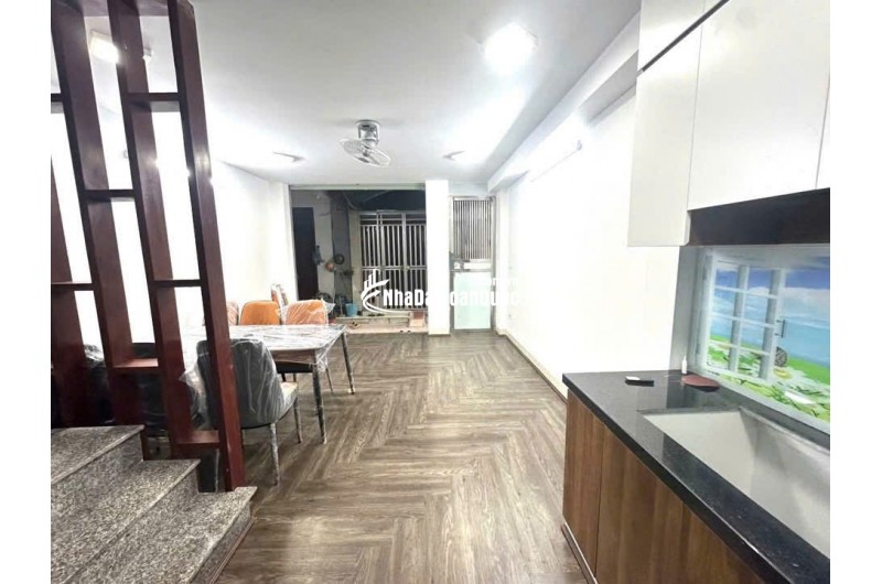 NHÀ MỚI 5 TẦNG DÂN XÂY - ÔTÔ ĐỖ CỬA - PHAN TRỌNG TUỆ - TAM HIỆP - THANH TRÌ