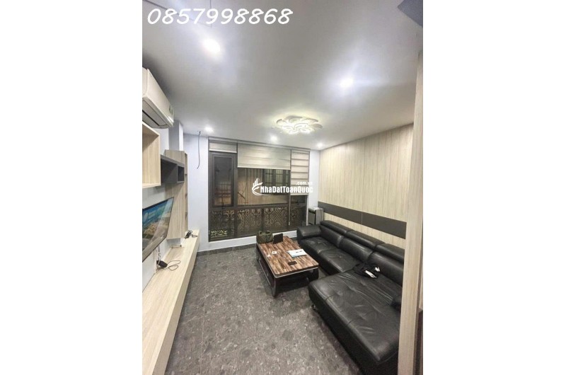 CĂN NHÀ PHỐ HIẾM  ĐẸP Ở NGAY - 5 TẦNG FULL CÔNG NĂNG - CHỦ TẶNG ĐỦ NỘI THẤT