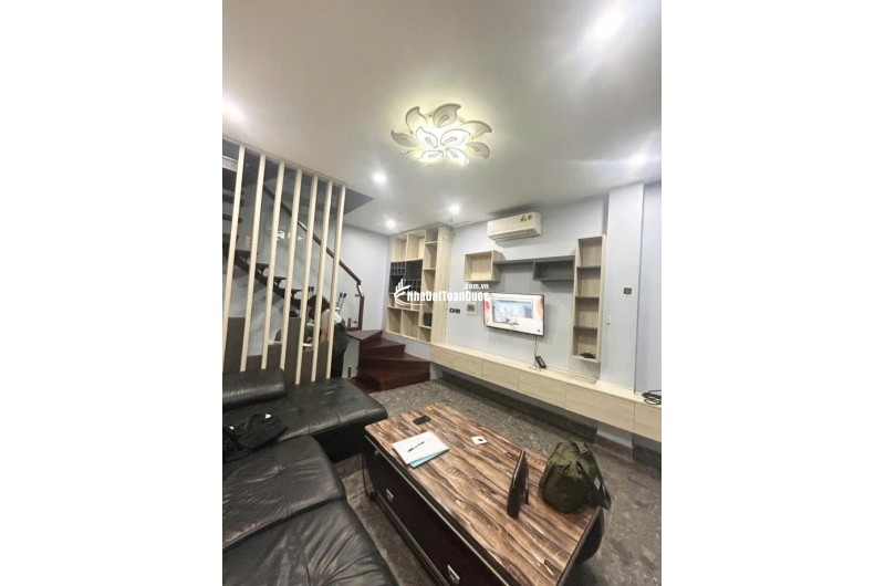  NHÀ MỚI – KHÔNG CẦN SẮM SỬA GÌ THÊM! “xách vali về ở”