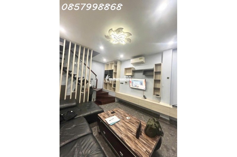 NHÀ  HIẾM  ĐẸP  - 5 TẦNG FULL CÔNG NĂNG - CHỦ TẶNG ĐỦ NỘI THẤT 8888