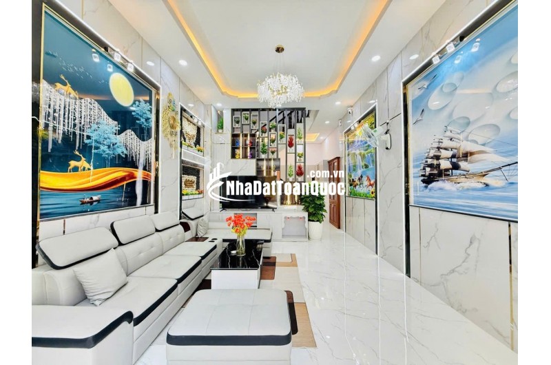 NHÀ BÁN QUẬN 12 - GIÁP SONG HÀNH, TRƯỜNG CHINH.
QUA TÂN BÌNH CHỈ VÀI PHÚT NHÀ 4 TẦNG BTCT VÀO Ở NGAY.