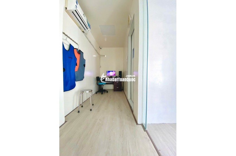 NHÀ 3 TẦNG, VỊ TRÍ MẶT TIỀN KINH DOANH SẦM UẤT BẬC NHẤT QUẬN GÒ VẤP. LH:0345678168.